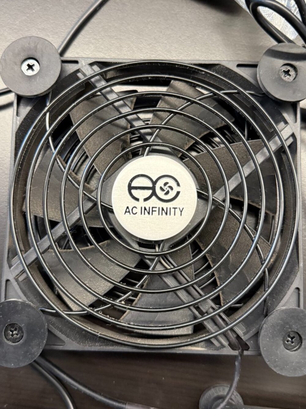 AC Infinity Cooling Fans (3 ) Multifans USB Connection - Picture 4 of 12
